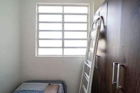 Apartamento à venda com 80m², 2 quartos e 1 vaga Apartamento à venda com 80m², 2 quartos e 1 vagaQuarto de Serviço