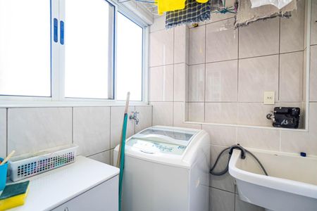 Apartamento à venda com 80m², 2 quartos e 1 vaga Apartamento à venda com 80m², 2 quartos e 1 vagaÁrea de Serviço