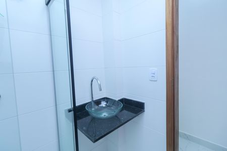Apartamento à venda com 51m², 2 quartos e 1 vaga Apartamento à venda com 51m², 2 quartos e 1 vagaBanheiro Social