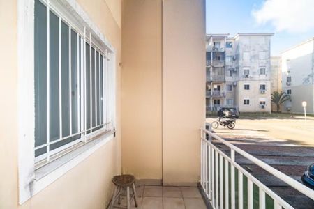 Varanda de apartamento para alugar com 3 quartos, 78m² em Humaitá, Porto Alegre
