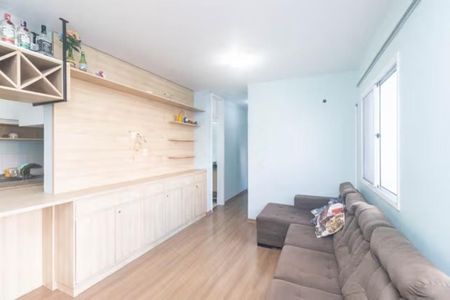 Sala de apartamento para alugar com 3 quartos, 78m² em Humaitá, Porto Alegre