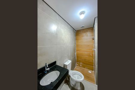 Apartamento à venda com 36m², 2 quartos e sem vaga Apartamento à venda com 36m², 2 quartos e sem vagaBanheiro