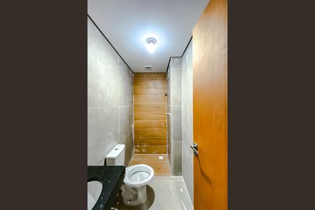 Apartamento à venda com 36m², 2 quartos e sem vaga Apartamento à venda com 36m², 2 quartos e sem vagaBanheiro