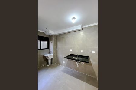 Apartamento à venda com 36m², 2 quartos e sem vaga Apartamento à venda com 36m², 2 quartos e sem vagaCozinha e Área de Serviço