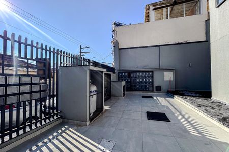 Apartamento à venda com 36m², 2 quartos e sem vaga Apartamento à venda com 36m², 2 quartos e sem vagaÁrea comum