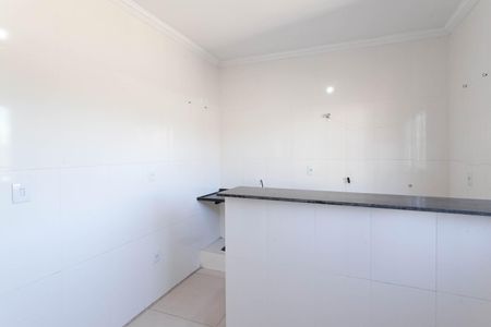 Casa para alugar com 60m², 2 quartos e 1 vaga Casa para alugar com 60m², 2 quartos e 1 vagaCozinha