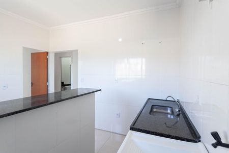 Casa para alugar com 60m², 2 quartos e 1 vaga Casa para alugar com 60m², 2 quartos e 1 vagaCozinha