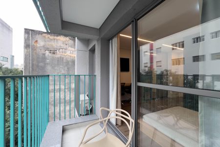 Varanda de kitnet/studio para alugar com 1 quarto, 25m² em Liberdade, São Paulo