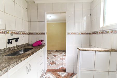 Apartamento para alugar com 40m², 2 quartos e sem vaga Apartamento para alugar com 40m², 2 quartos e sem vagaCozinha e Área de Serviço