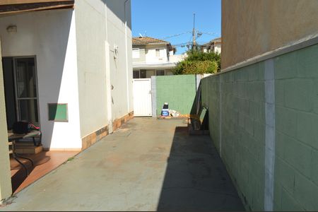 Casa de condomínio para alugar com 87m², 3 quartos e 2 vagasCorredor