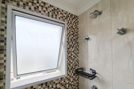 Apartamento à venda com 82m², 2 quartos e 1 vaga Apartamento à venda com 82m², 2 quartos e 1 vagaBanheiro Social