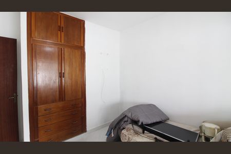 Casa para alugar com 360m², 2 quartos e 2 vagasQuarto 2