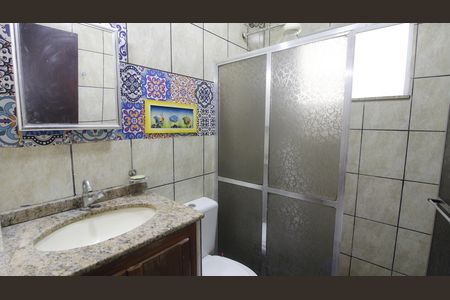 Casa para alugar com 360m², 2 quartos e 2 vagasBanheiro Social