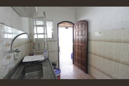 Casa para alugar com 360m², 2 quartos e 2 vagasCozinha