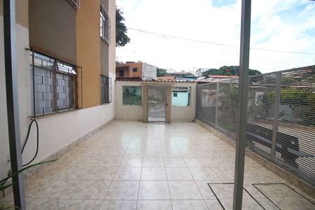 Apartamento para alugar com 55m², 2 quartos e 1 vagaÁrea comum