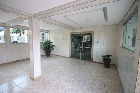 Apartamento para alugar com 55m², 2 quartos e 1 vagaÁrea comum