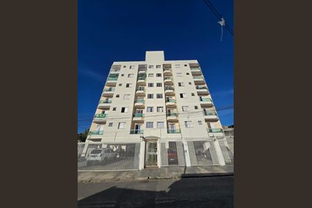 Apartamento à venda com 72m², 2 quartos e 1 vaga Apartamento à venda com 72m², 2 quartos e 1 vagaFachada