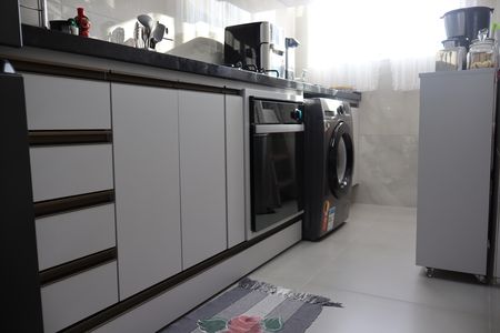 Apartamento à venda com 72m², 2 quartos e 1 vagaCozinha e Área de Serviço