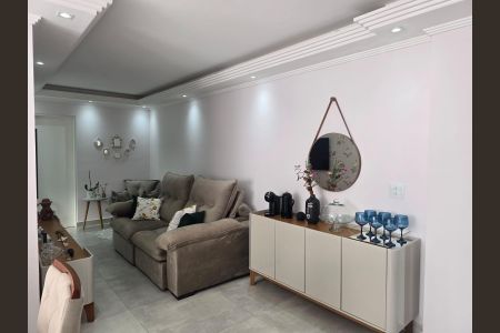 Apartamento à venda com 72m², 2 quartos e 1 vaga Apartamento à venda com 72m², 2 quartos e 1 vagaSala