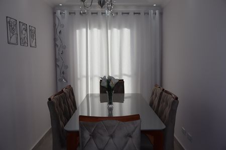 Apartamento à venda com 72m², 2 quartos e 1 vagaSala de Jantar