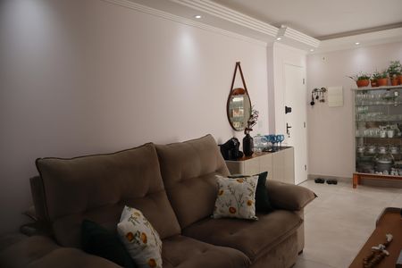 Apartamento à venda com 72m², 2 quartos e 1 vagaSala 