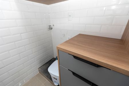 ÁREA DE SERVIÇO de apartamento à venda com 1 quarto, 60m² em Cambuí, Campinas