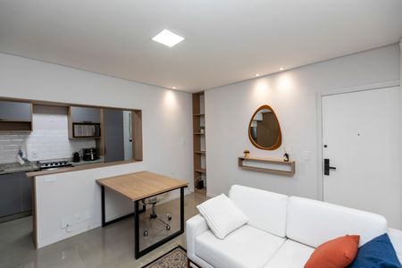 SALA  de apartamento à venda com 1 quarto, 60m² em Cambuí, Campinas
