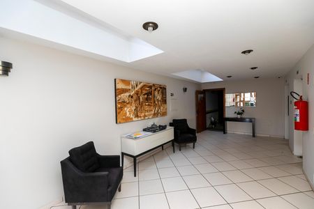 HALL SOCIAL de apartamento à venda com 1 quarto, 60m² em Cambuí, Campinas