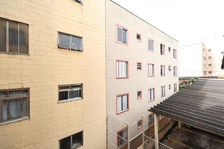 Vista da sala  de apartamento para alugar com 2 quartos, 50m² em Conjunto Residencial Planeta, Santo André