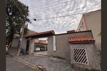 Apartamento para alugar com 50m², 2 quartos e 1 vaga Apartamento para alugar com 50m², 2 quartos e 1 vagaFachada