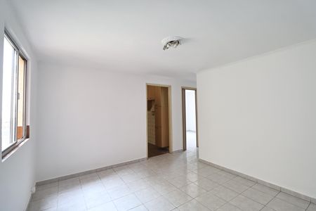 Sala de apartamento para alugar com 2 quartos, 50m² em Conjunto Residencial Planeta, Santo André