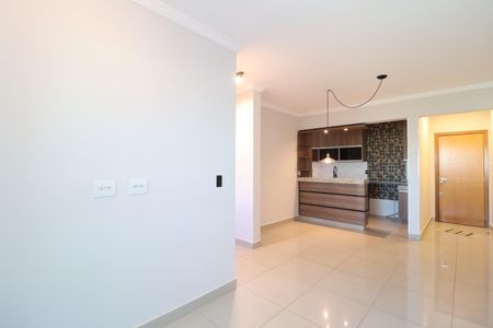 Sala de apartamento para alugar com 2 quartos, 61m² em Segismundo Pereira, Uberlândia
