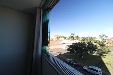 Apartamento para alugar com 61m², 2 quartos e 1 vagaSacada