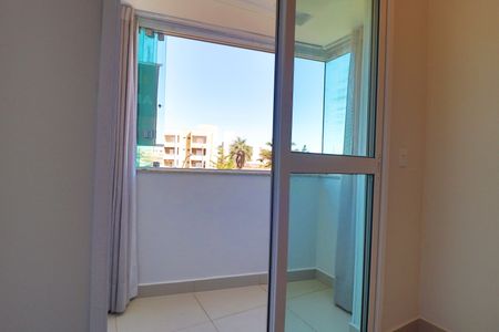 Apartamento para alugar com 61m², 2 quartos e 1 vagaSacada