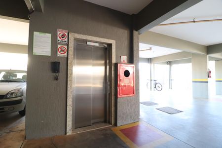Apartamento para alugar com 61m², 2 quartos e 1 vagaElevador