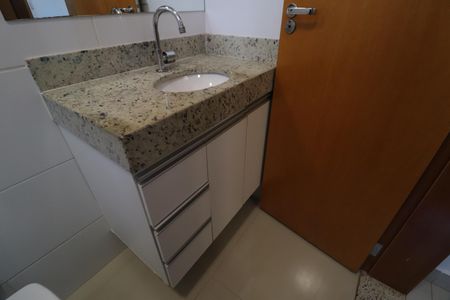 Apartamento para alugar com 61m², 2 quartos e 1 vagaBanheiro do Quarto 1