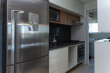 Cozinha  de apartamento à venda com 2 quartos, 62m² em Vila Romana, São Paulo
