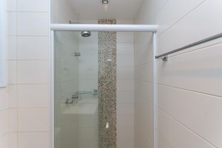 Apartamento à venda com 62m², 2 quartos e 1 vaga Apartamento à venda com 62m², 2 quartos e 1 vagaBanheiro Social