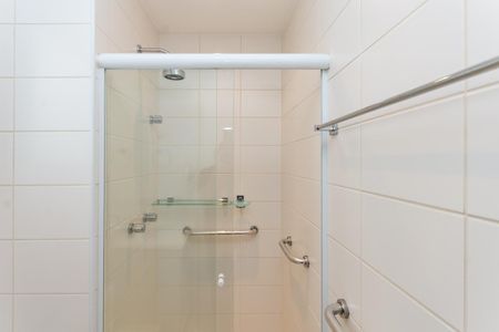 Apartamento à venda com 62m², 2 quartos e 1 vaga Apartamento à venda com 62m², 2 quartos e 1 vagaBanheiro da Suíte