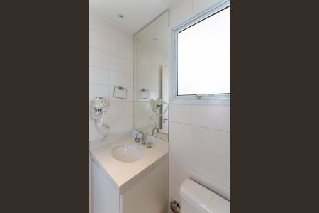 Apartamento à venda com 62m², 2 quartos e 1 vaga Apartamento à venda com 62m², 2 quartos e 1 vagaBanheiro da Suíte