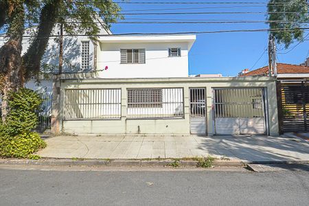 Casa à venda com 220m², 3 quartos e 6 vagasFachada