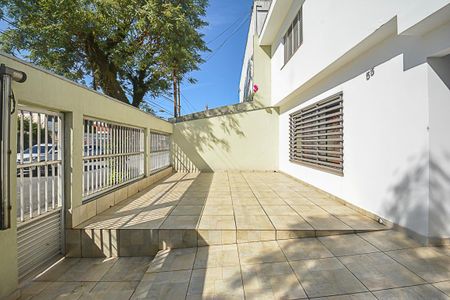 Casa à venda com 220m², 3 quartos e 6 vagasJardim