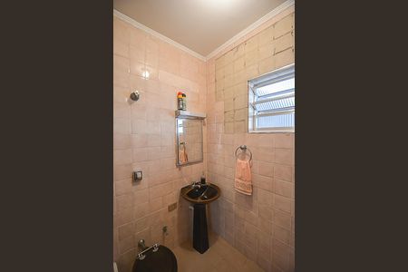 Casa à venda com 220m², 3 quartos e 6 vagasLavabo