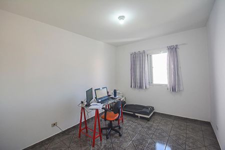 Casa à venda com 220m², 3 quartos e 6 vagasQuarto 2