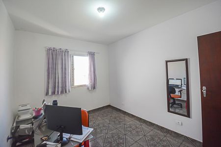 Casa à venda com 220m², 3 quartos e 6 vagasQuarto 2