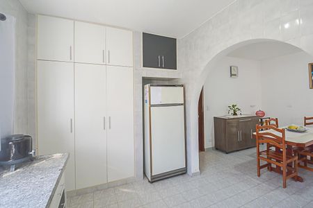 Casa à venda com 220m², 3 quartos e 6 vagasCozinha