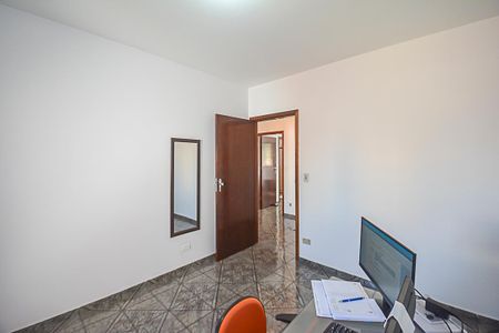 Casa à venda com 220m², 3 quartos e 6 vagasQuarto 2