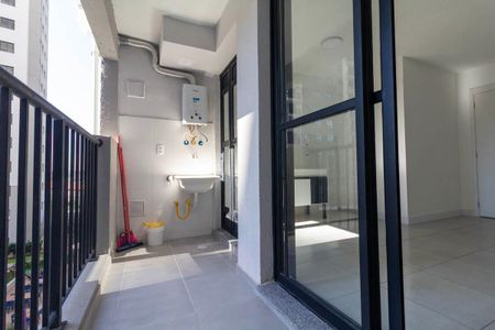 Apartamento para alugar com 40m², 2 quartos e 1 vaga Apartamento para alugar com 40m², 2 quartos e 1 vagaVaranda