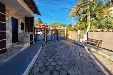 Casa para alugar com 101m², 2 quartos e 1 vaga Casa para alugar com 101m², 2 quartos e 1 vagaFachada