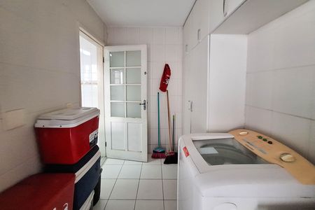 Casa para alugar com 101m², 2 quartos e 1 vaga Casa para alugar com 101m², 2 quartos e 1 vagaÁrea de Serviço
